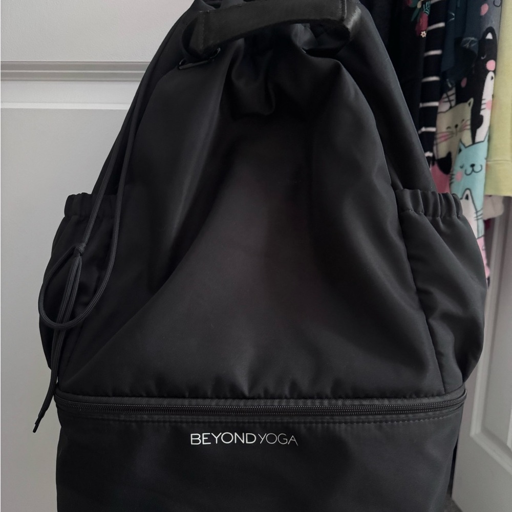Beyond Yoga Black Convertible Gym Bag